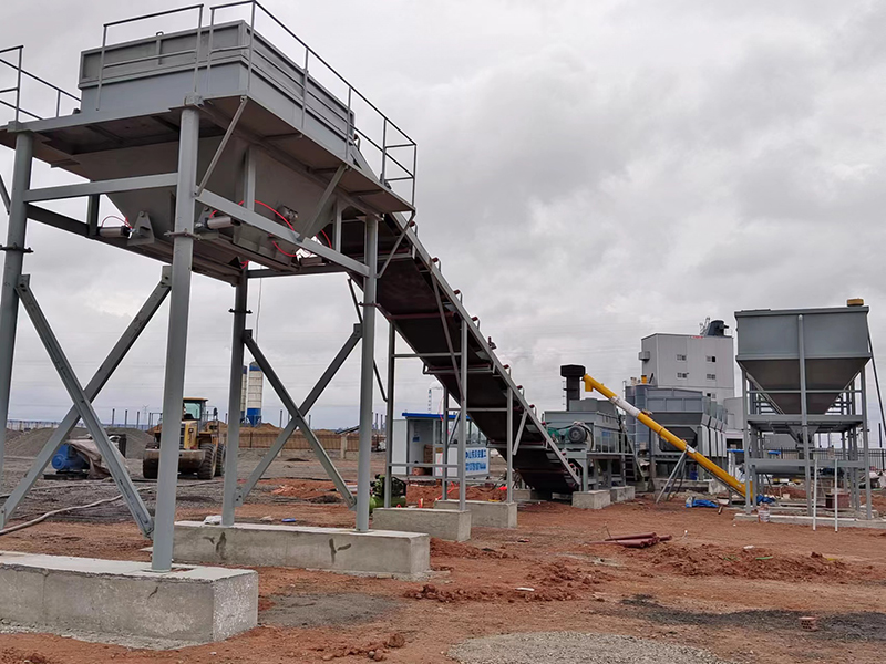 WDJ400型水稳拌和站配卧式水泥仓