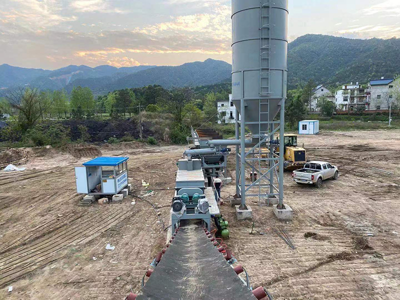 WDJ500型水稳拌合站配立式仓